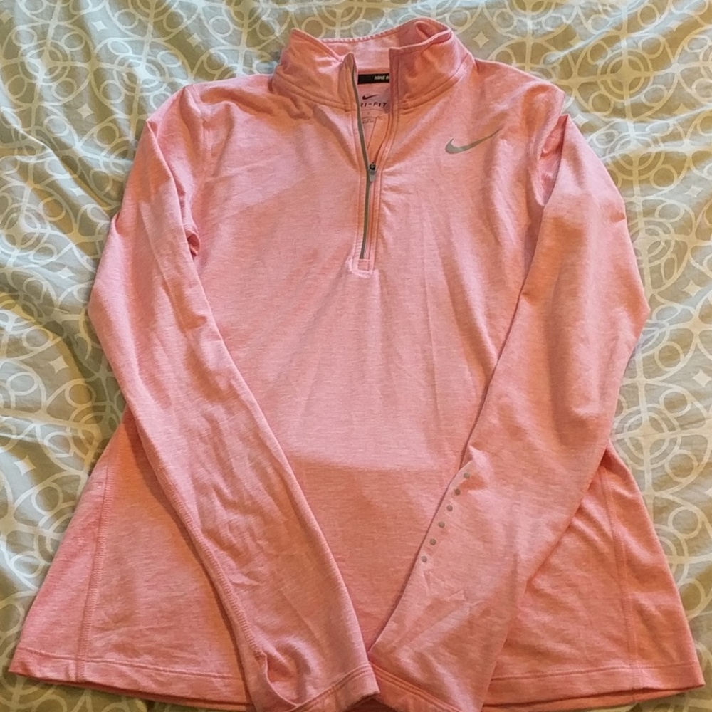 EUC Nike 1/4 zip